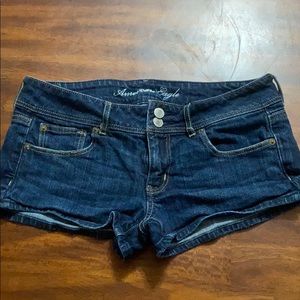 American Eagle Size 8 Short Shorts